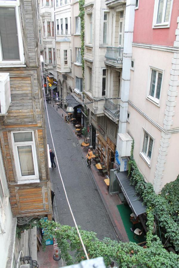 דירות איסטמבול Beyoglu Asmalimescit'Te Mobilyali Balkonlu Daire מראה חיצוני תמונה